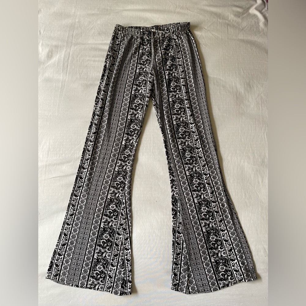 Boho Flare Leggings Size Small